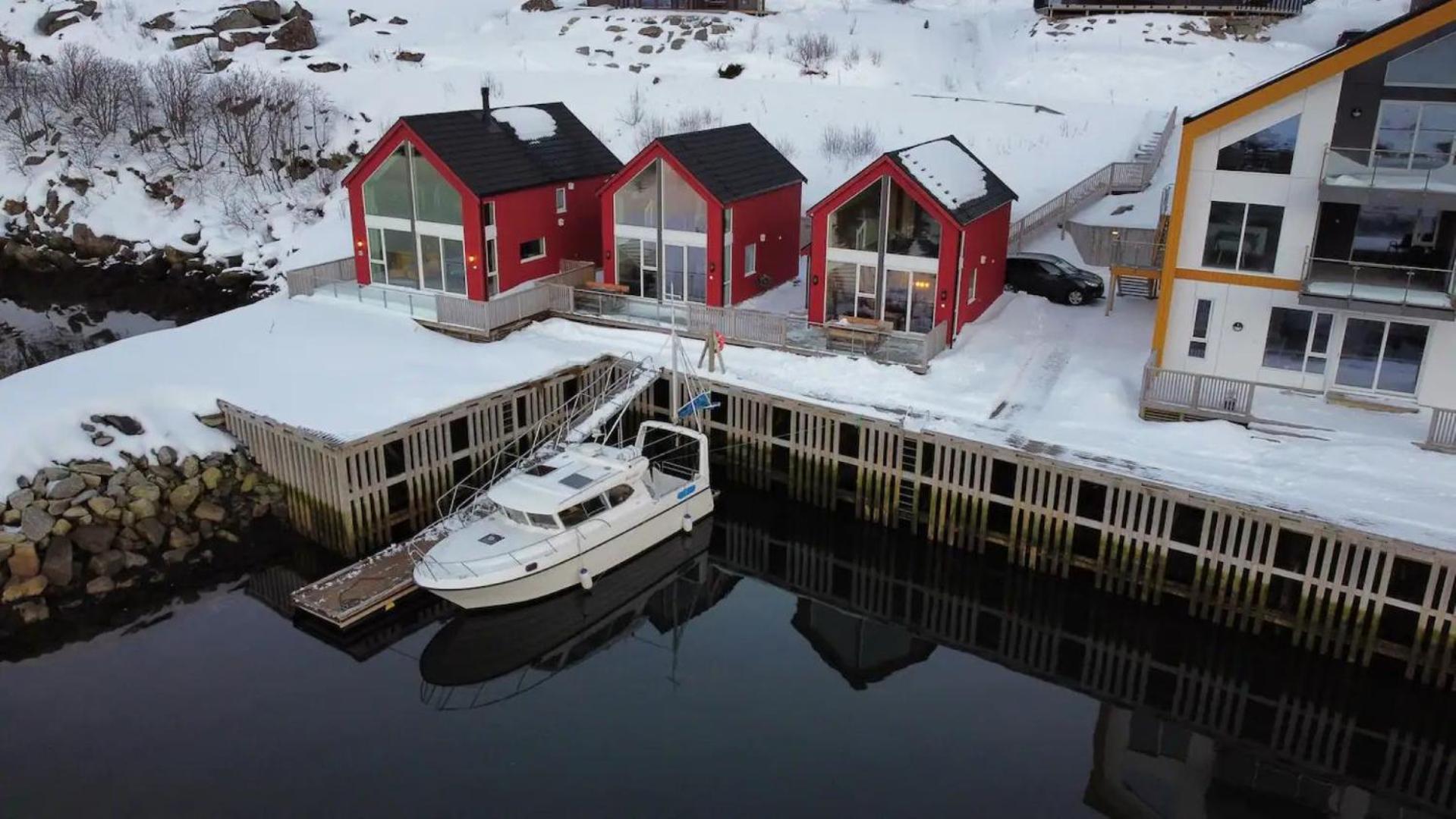 Spektakulaer Rorbu I Autentiske Omgivelser Ballstad Exterior photo